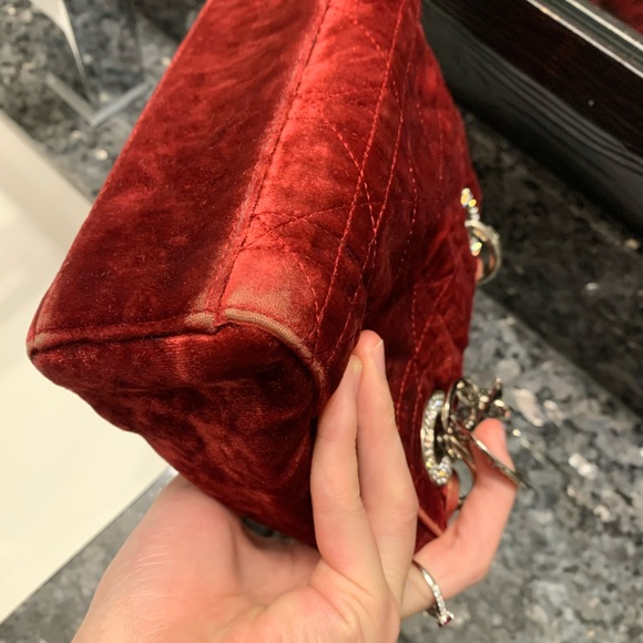 ❌SOLD ❌vintage Dior lady Dior red velour mini bag - Picture 9 of 15